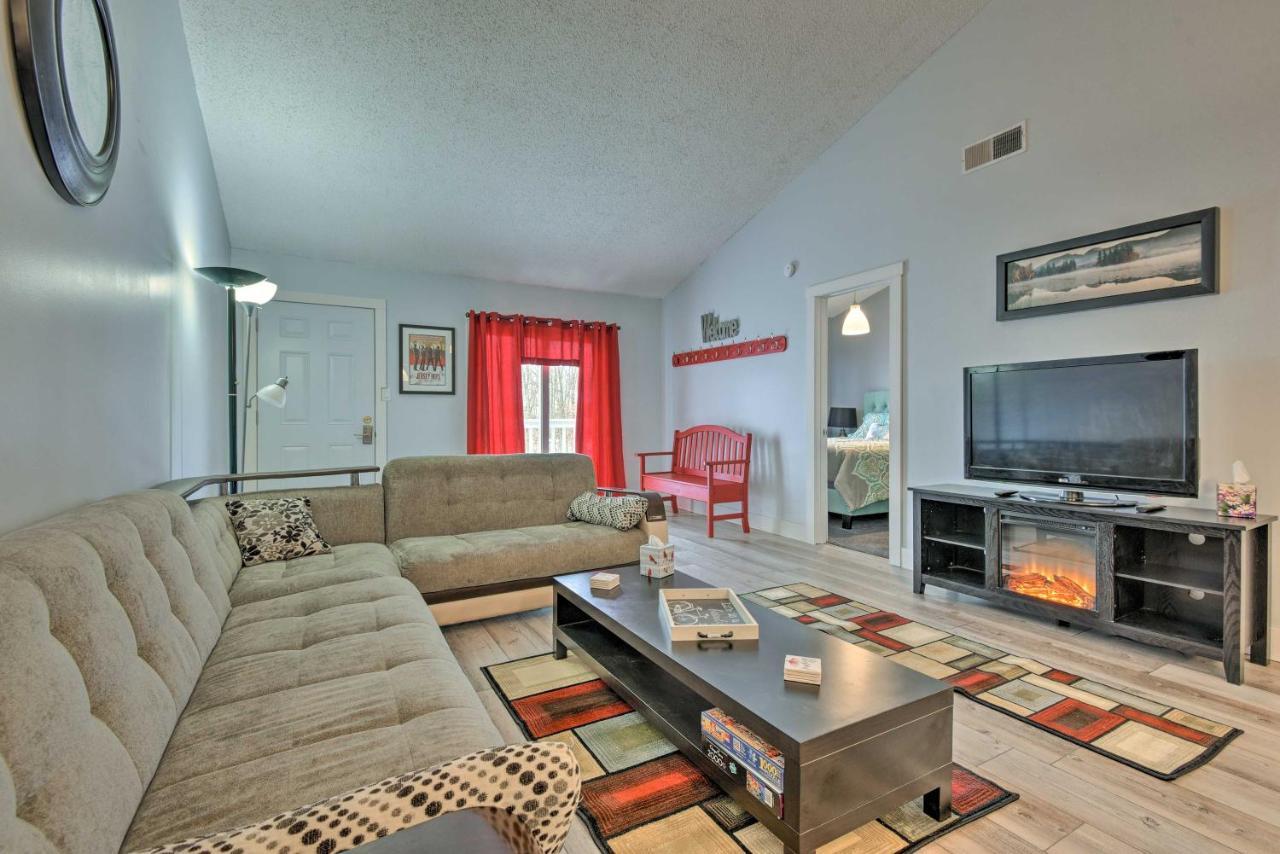 Mount Pocono Condo With Balcony, Near Mt Airy Casino Ngoại thất bức ảnh