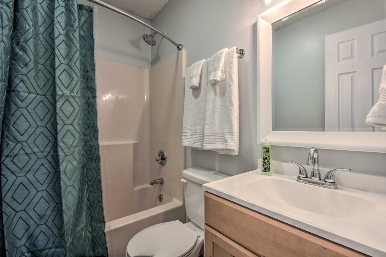 Mount Pocono Condo With Balcony, Near Mt Airy Casino Ngoại thất bức ảnh